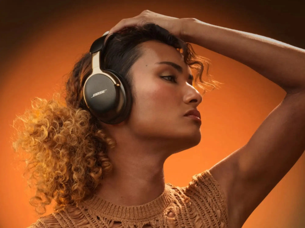 Audifonos Bose QuietComfort Ultra Headphone 2da Generación - Negro/Dorado