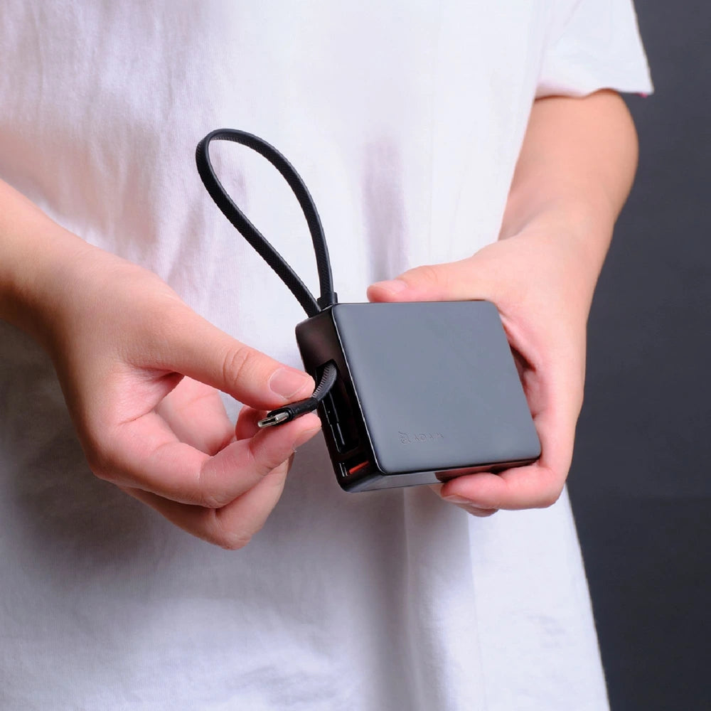 Batería magnética Adam Elements GRAVITY - 10,000mAh 30W con cable USB-C integrado  - Gris