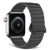 Correa_DECODED_con_Traccion_Magnetica_para_Apple_Watch_42_44_45_49mm_Gris_Imagen_posicion_1_iShop_Peru
