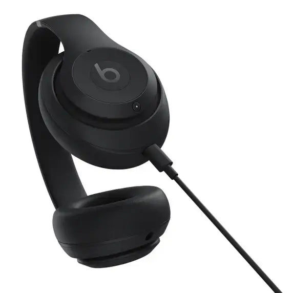 Auriculares Beats Studio Pro Inalámbricos Negro iShop Perú