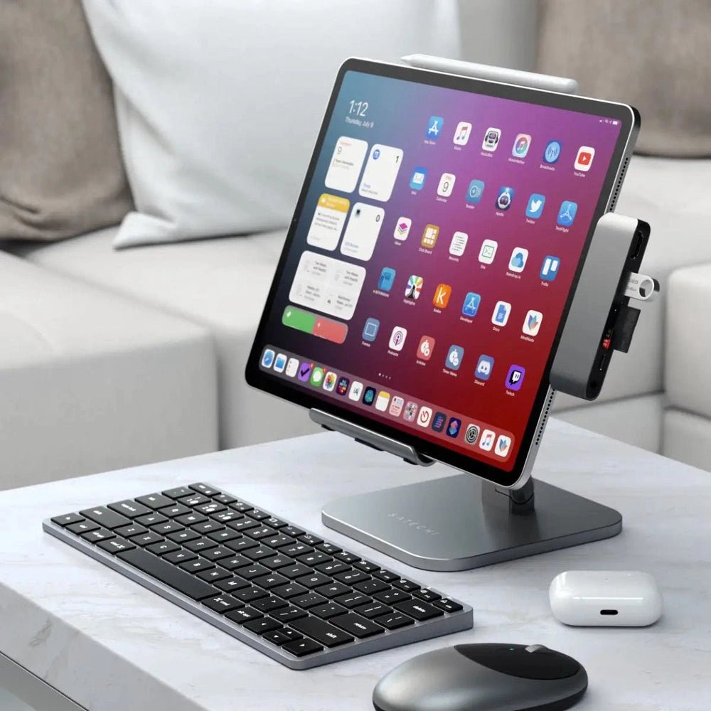 Adaptador Satechi Mobile Pro Hub SD Para iPad USB-C - Gris Espacial